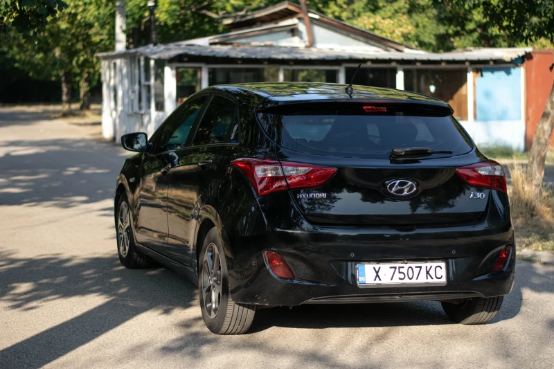 Hyundai I30 1.4 crdi, снимка 3 - Автомобили и джипове - 52350448