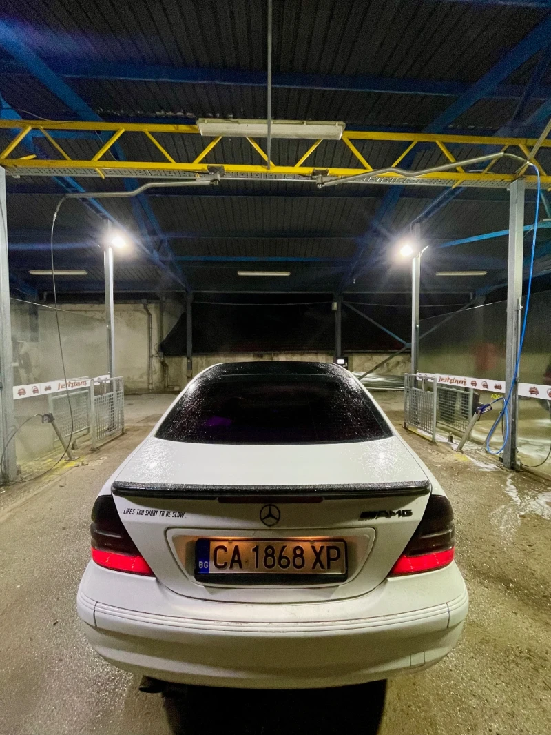 Mercedes-Benz C 32 AMG Газ, снимка 3 - Автомобили и джипове - 52297329