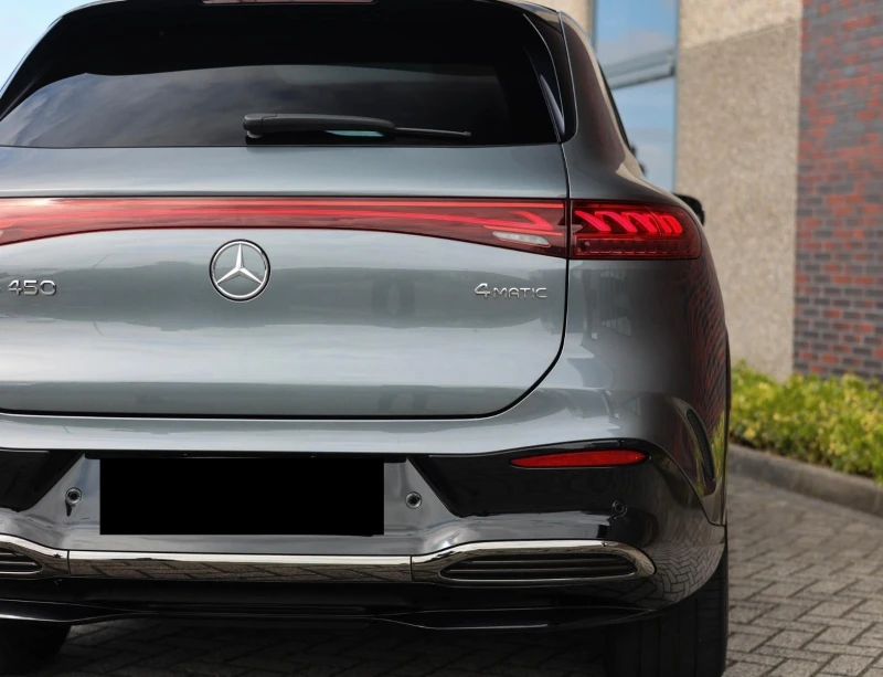 Mercedes-Benz EQS 450 4-MATIC SUV AMG PANORAMA BURMESTER NIGHT, снимка 6 - Автомобили и джипове - 52381897