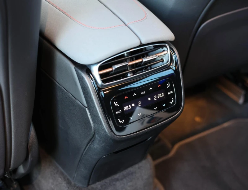Mercedes-Benz EQS 450 4-MATIC SUV AMG PANORAMA BURMESTER NIGHT, снимка 14 - Автомобили и джипове - 52381897