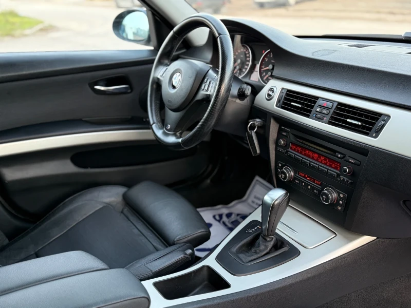 BMW 325 2.5i Автоматик, снимка 13 - Автомобили и джипове - 52712775