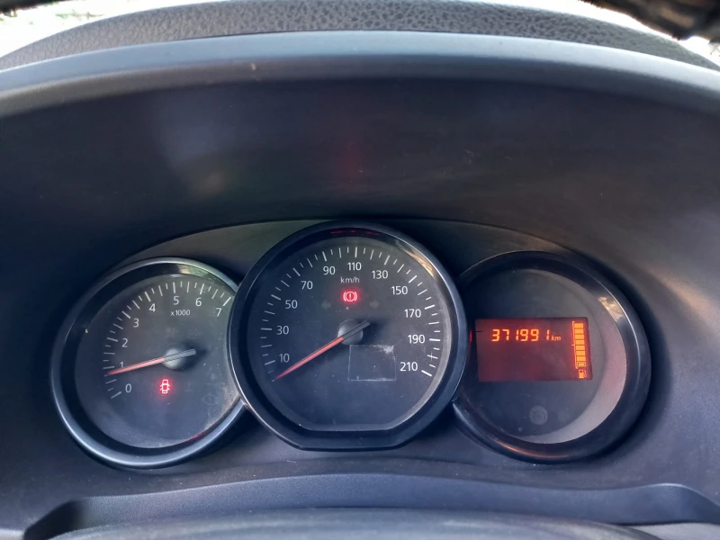 Dacia Dokker, снимка 9 - Автомобили и джипове - 53261294