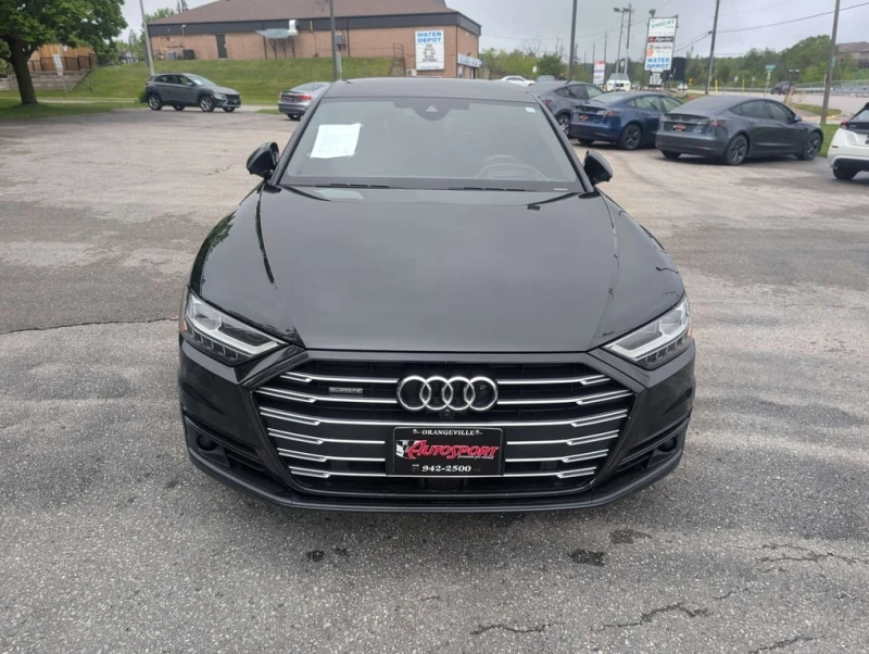 Audi A8 Long Black Optic CARFAX, снимка 8 - Автомобили и джипове - 53351136