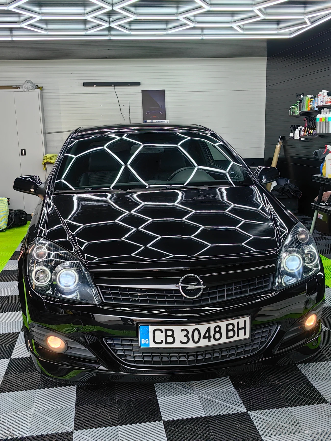 Opel Astra 1.9CDTI 230hp, снимка 1