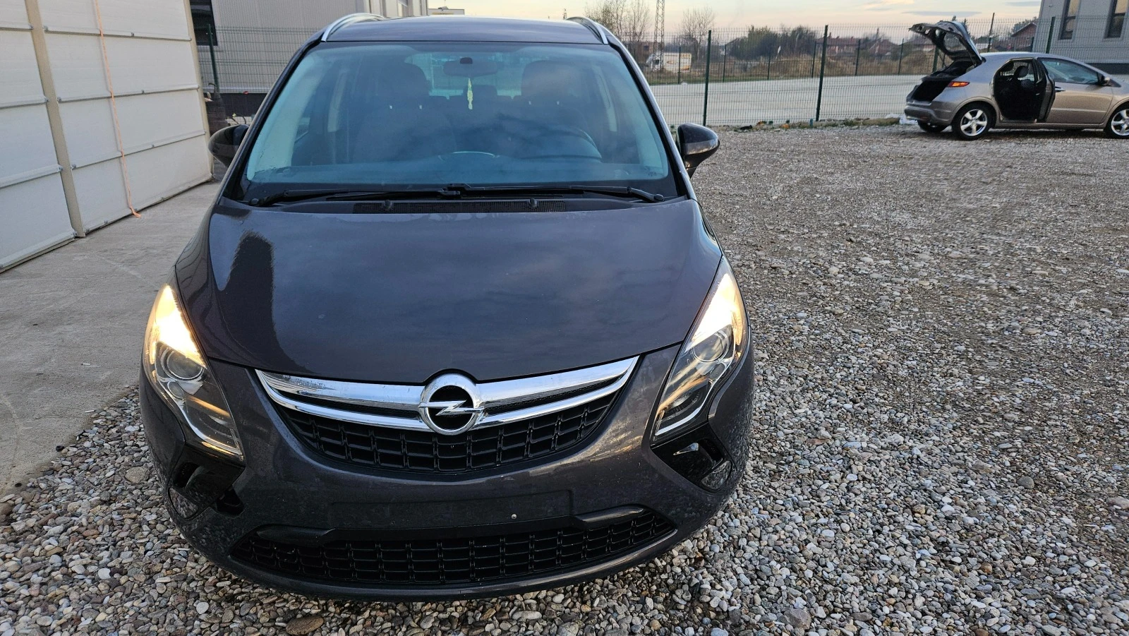 Opel Zafira 1, 6-150 кс-турбо метан - изображение 5