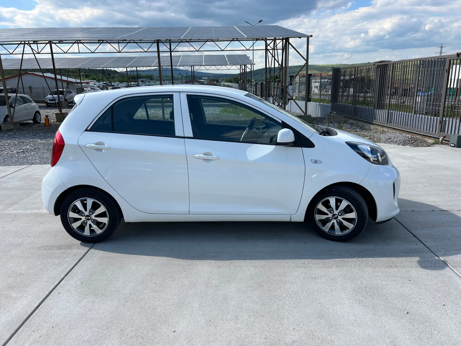 Kia Picanto 1.0i/GPL - изображение 7