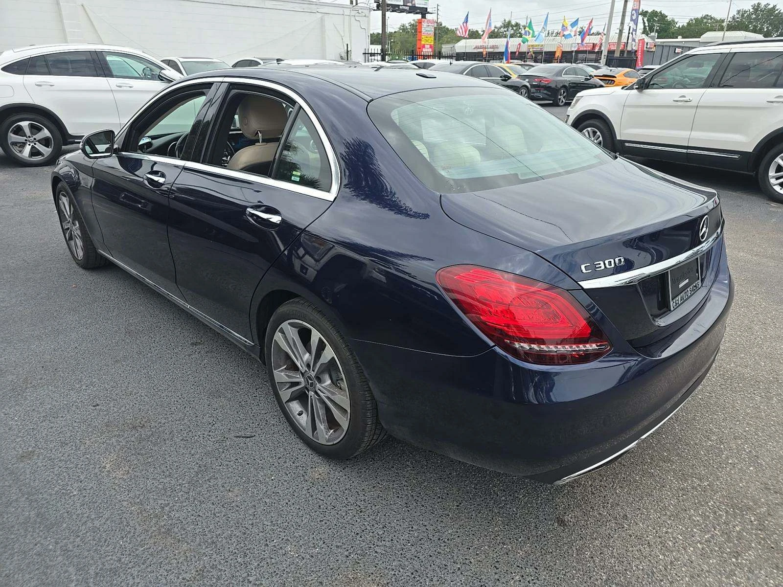 Mercedes-Benz C 300 CARFAX* ОПЦИЯ ЗА ФИНАНСИРАНЕ*  - изображение 3