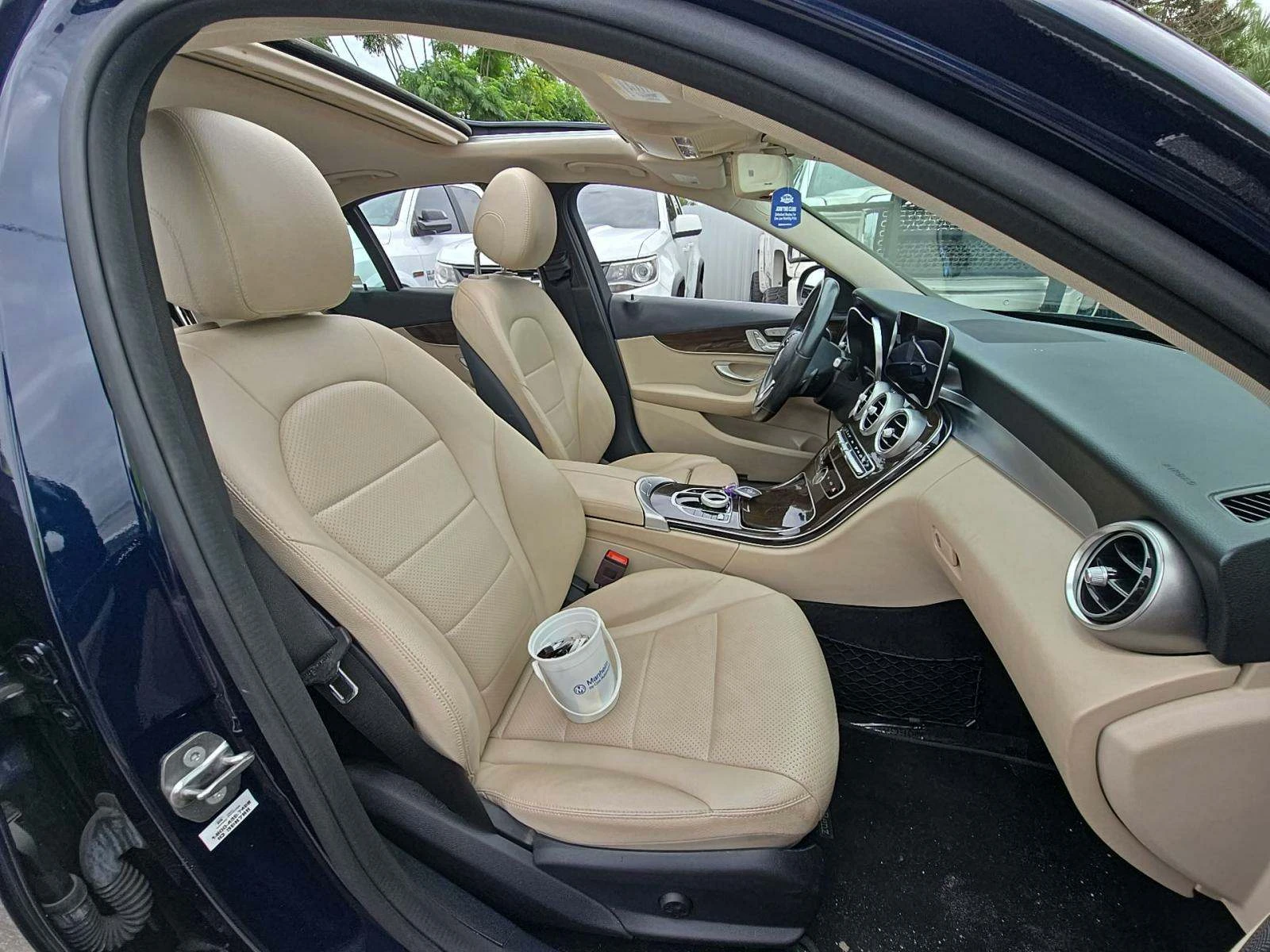 Mercedes-Benz C 300 CARFAX* ОПЦИЯ ЗА ФИНАНСИРАНЕ*  - изображение 7