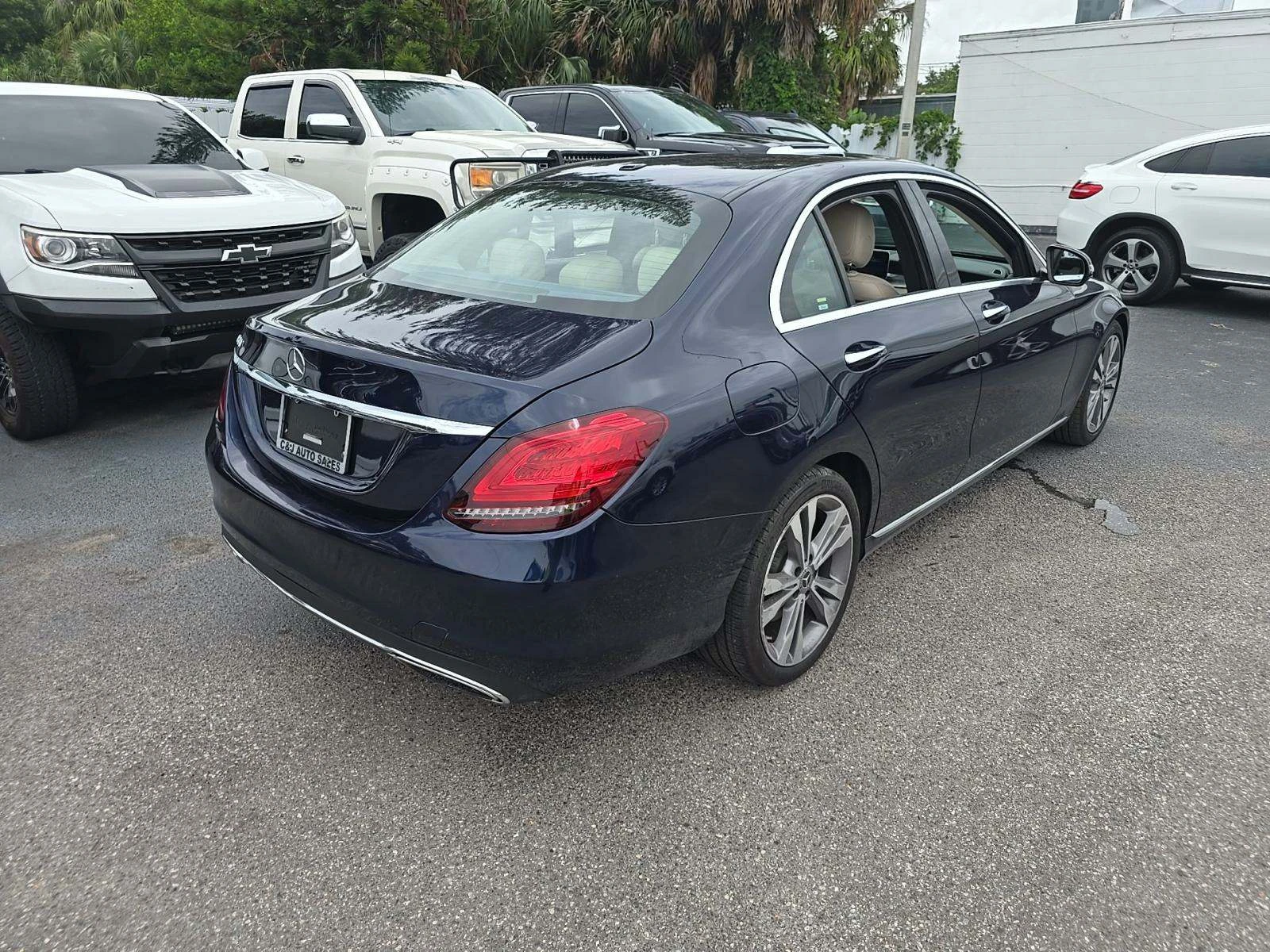 Mercedes-Benz C 300 CARFAX* ОПЦИЯ ЗА ФИНАНСИРАНЕ*  - изображение 4