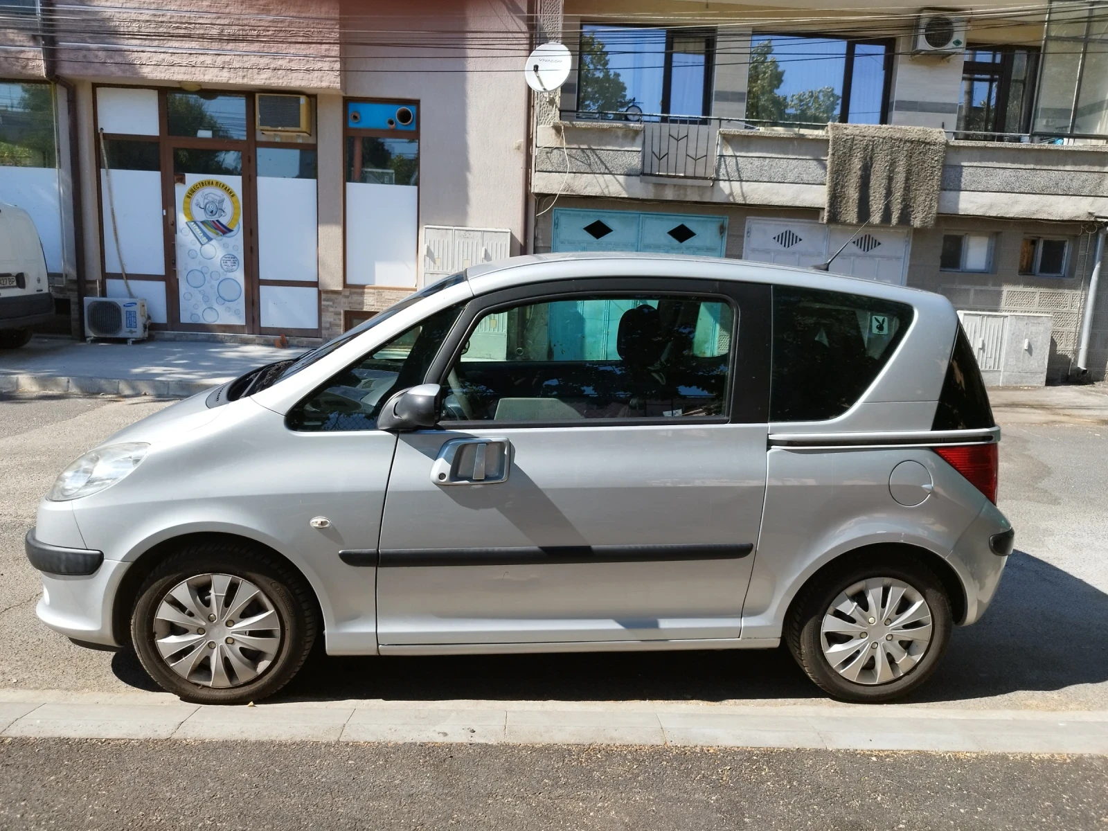 Peugeot 1007  - изображение 4