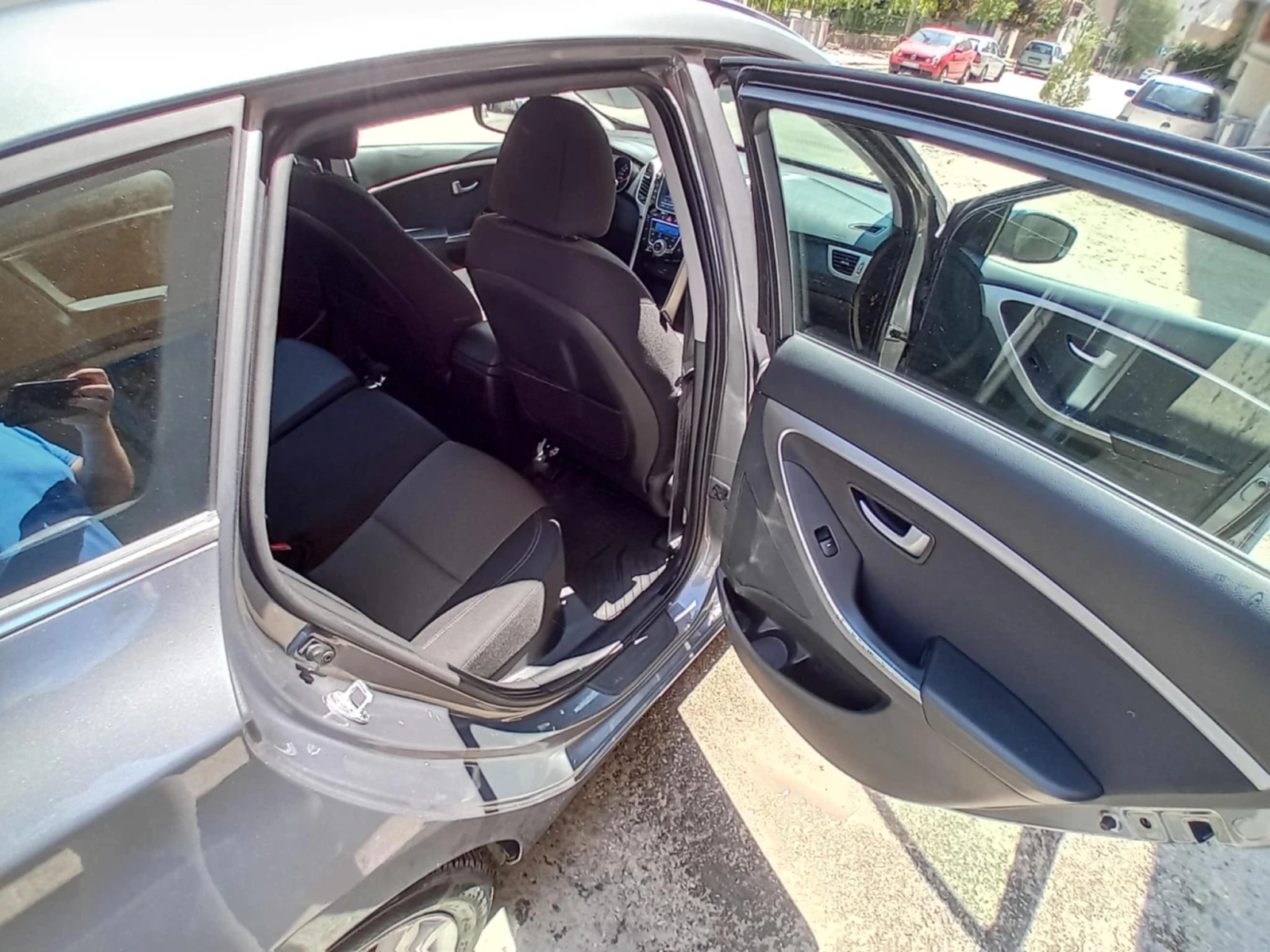 Hyundai I30 1.6 CRDI - изображение 5