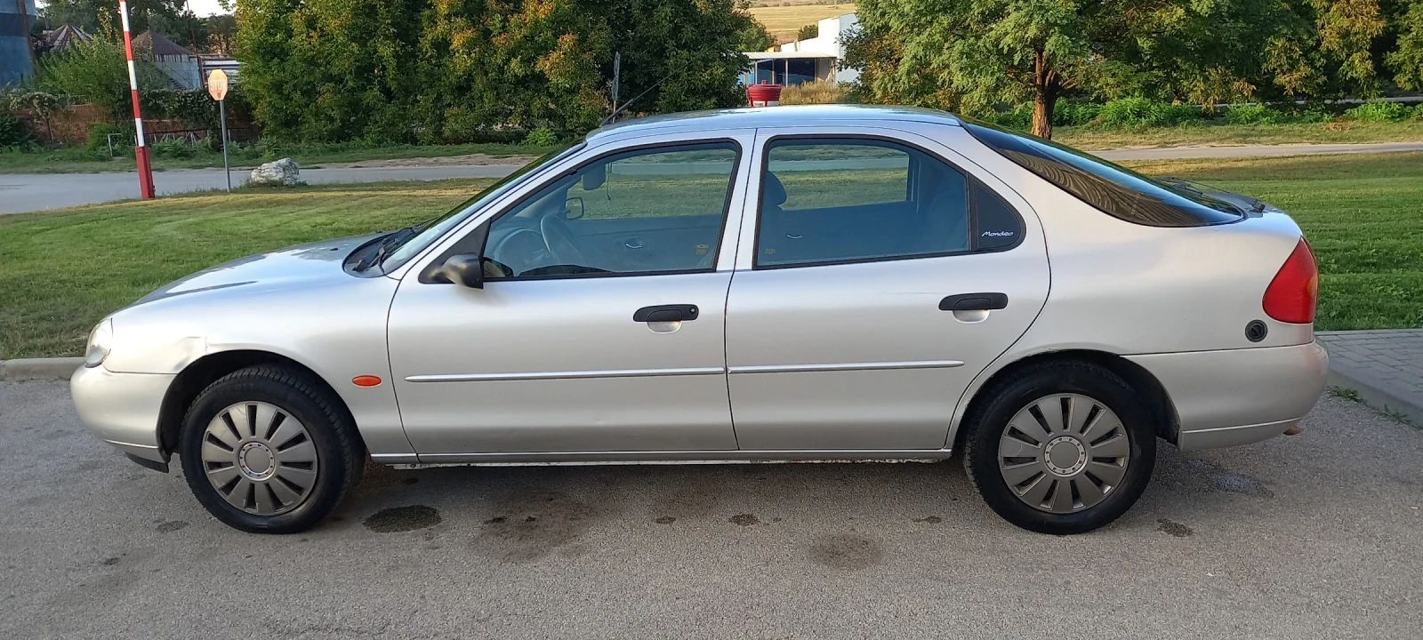 Ford Mondeo 1.8 - изображение 3