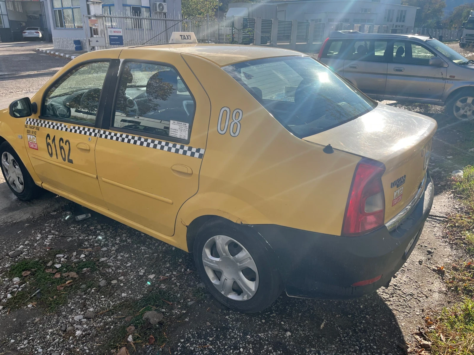 Dacia Logan 1.6 - изображение 4