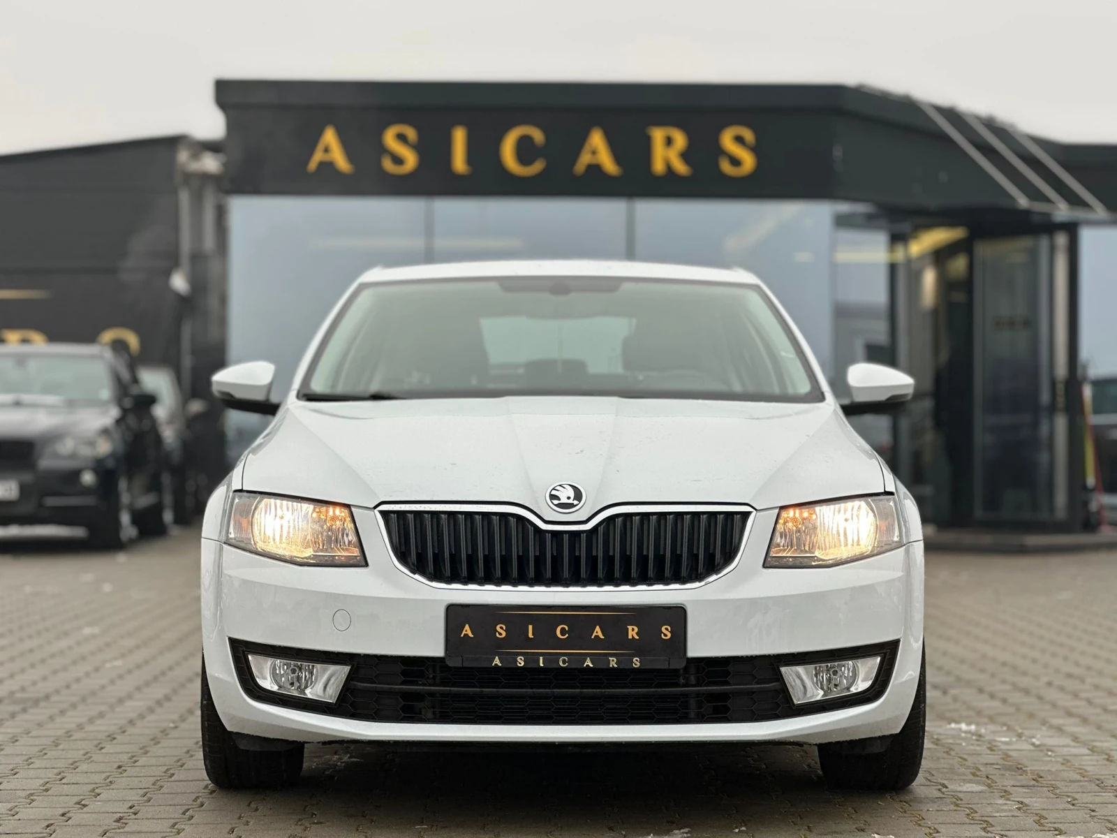 Skoda Octavia / 1.4 G-TEC / AUTOMAT / EURO 6 / TOP / - изображение 8