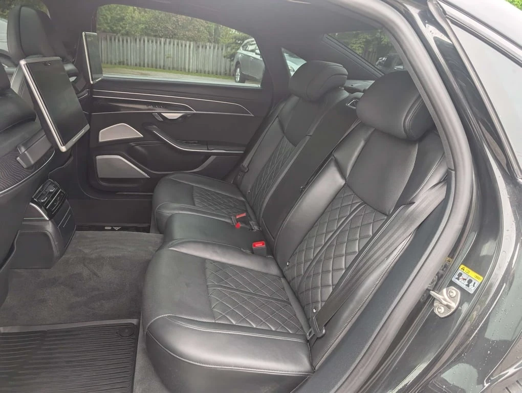 Audi A8 Long Black Optic CARFAX - изображение 9