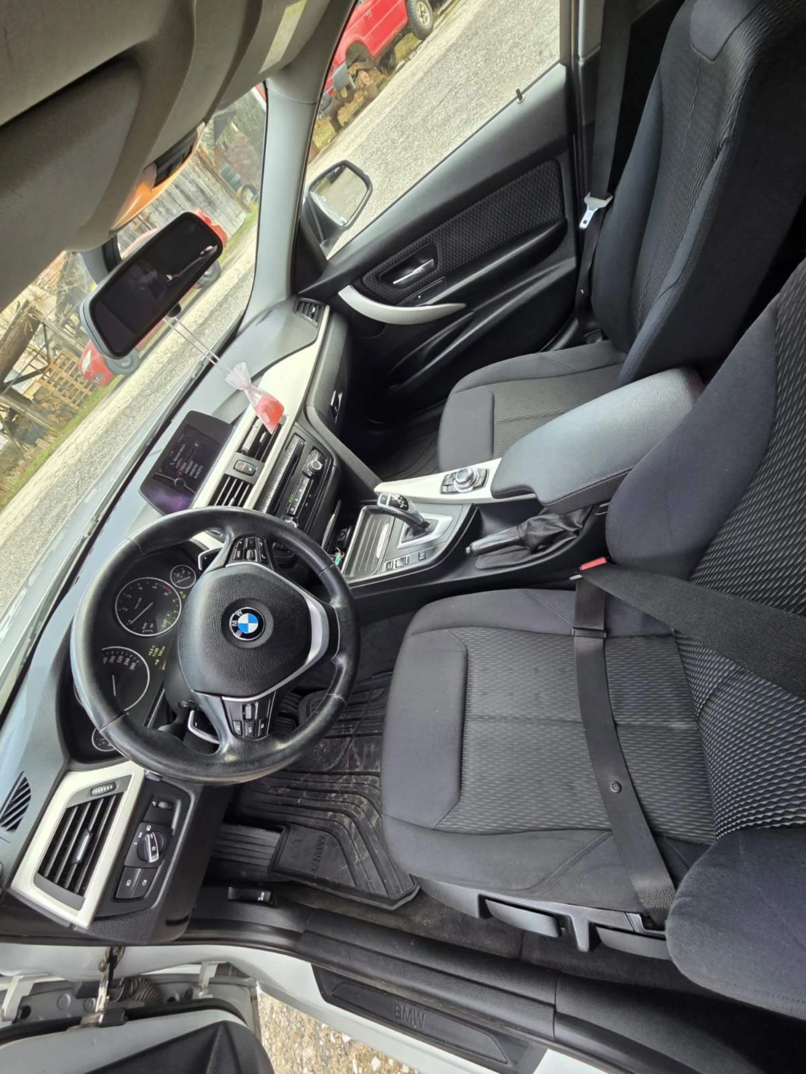 BMW 320 320d xDrive | Mobile.bg � ����������� 5