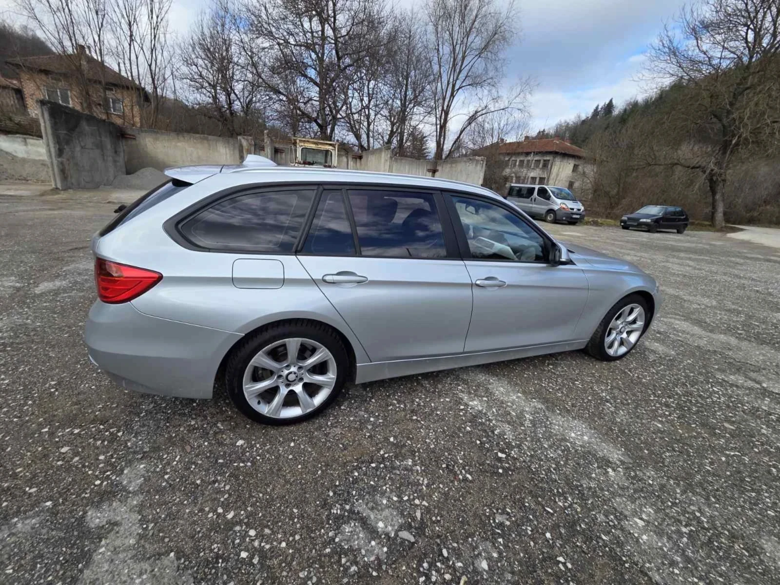 BMW 320 320d xDrive | Mobile.bg � ����������� 3