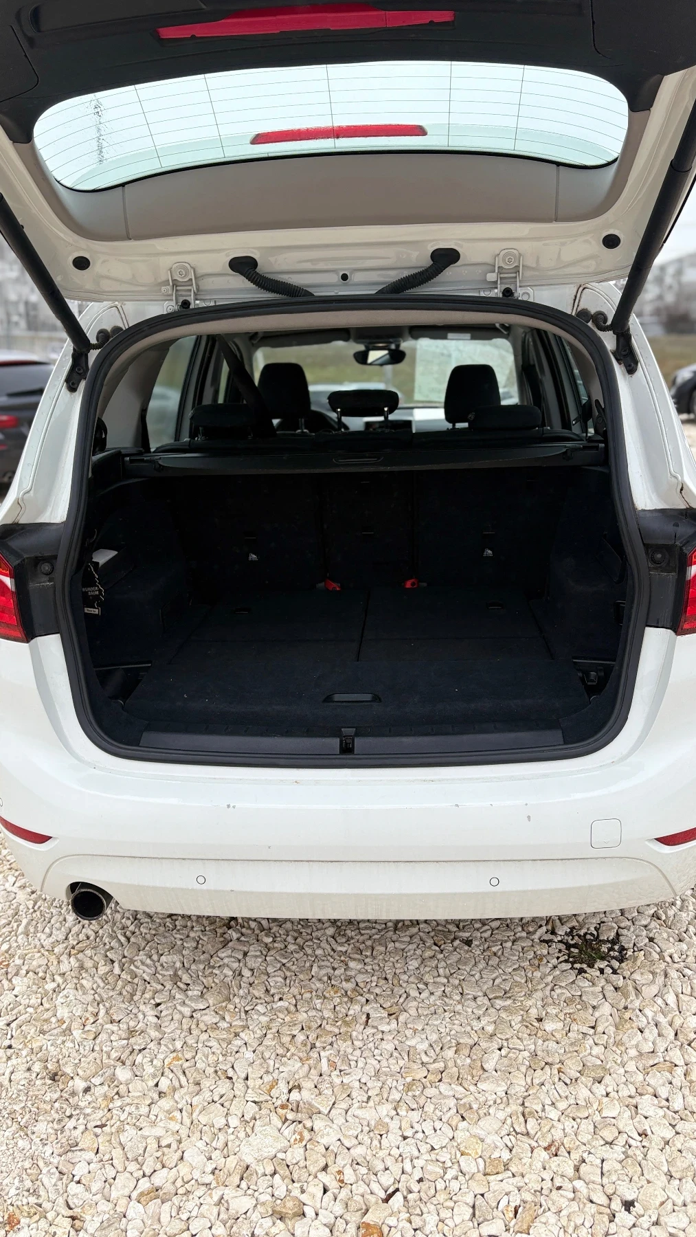 BMW 218, снимка 13 - Автомобили и джипове - 53744996