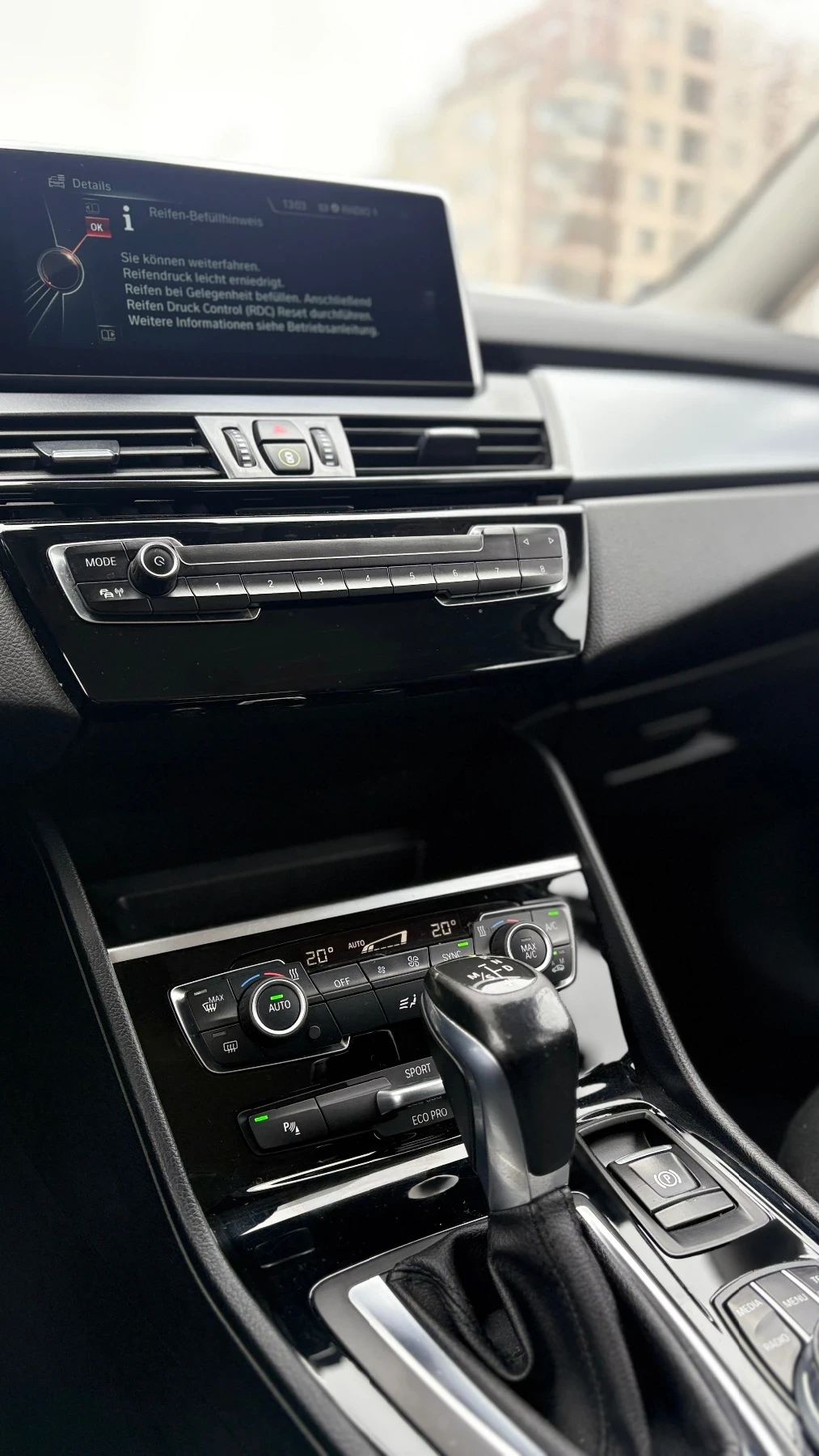 BMW 218, снимка 12 - Автомобили и джипове - 53744996