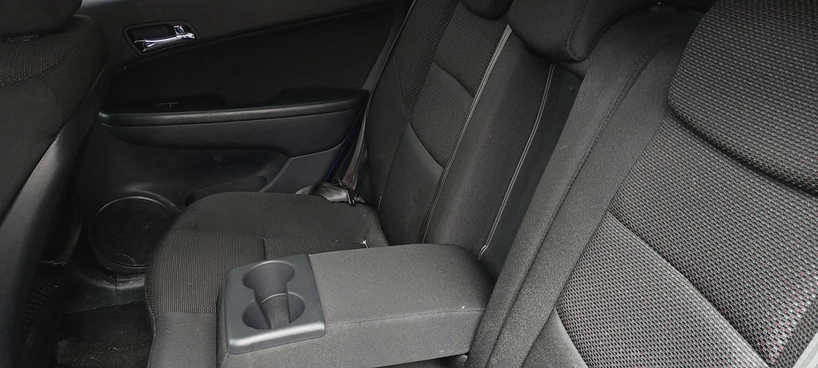 Hyundai I30, снимка 8 - Автомобили и джипове - 54310827