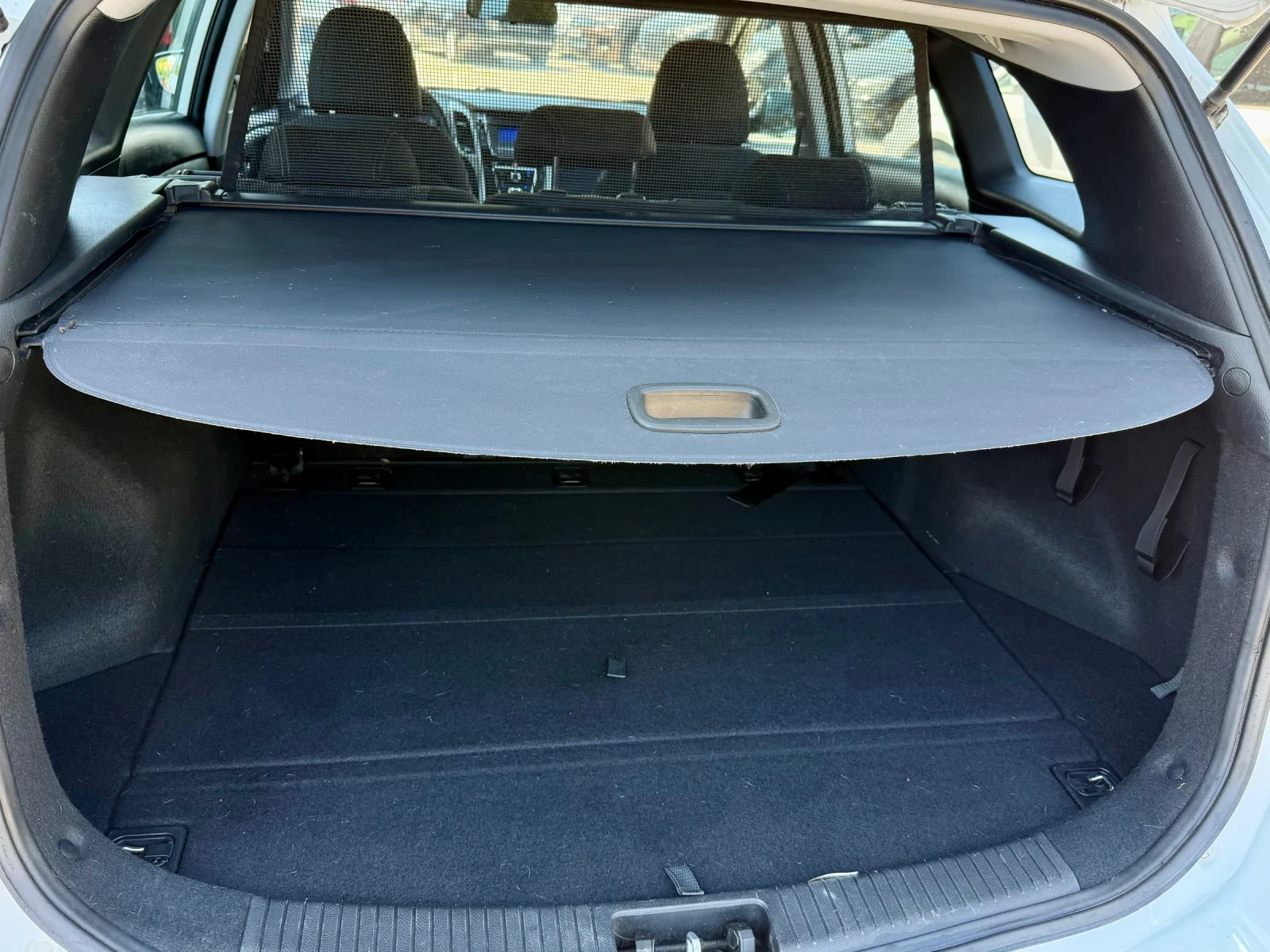 Hyundai I30 1.6CRDI-FACE-2016�-����� �������� ������� | Mobile.bg � ����������� 11