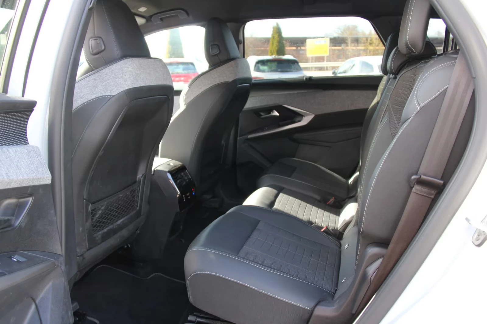 Peugeot 5008 GT/MHEV 145HP/7SEATS/CAM/NAVI/221h | Mobile.bg � ����������� 11