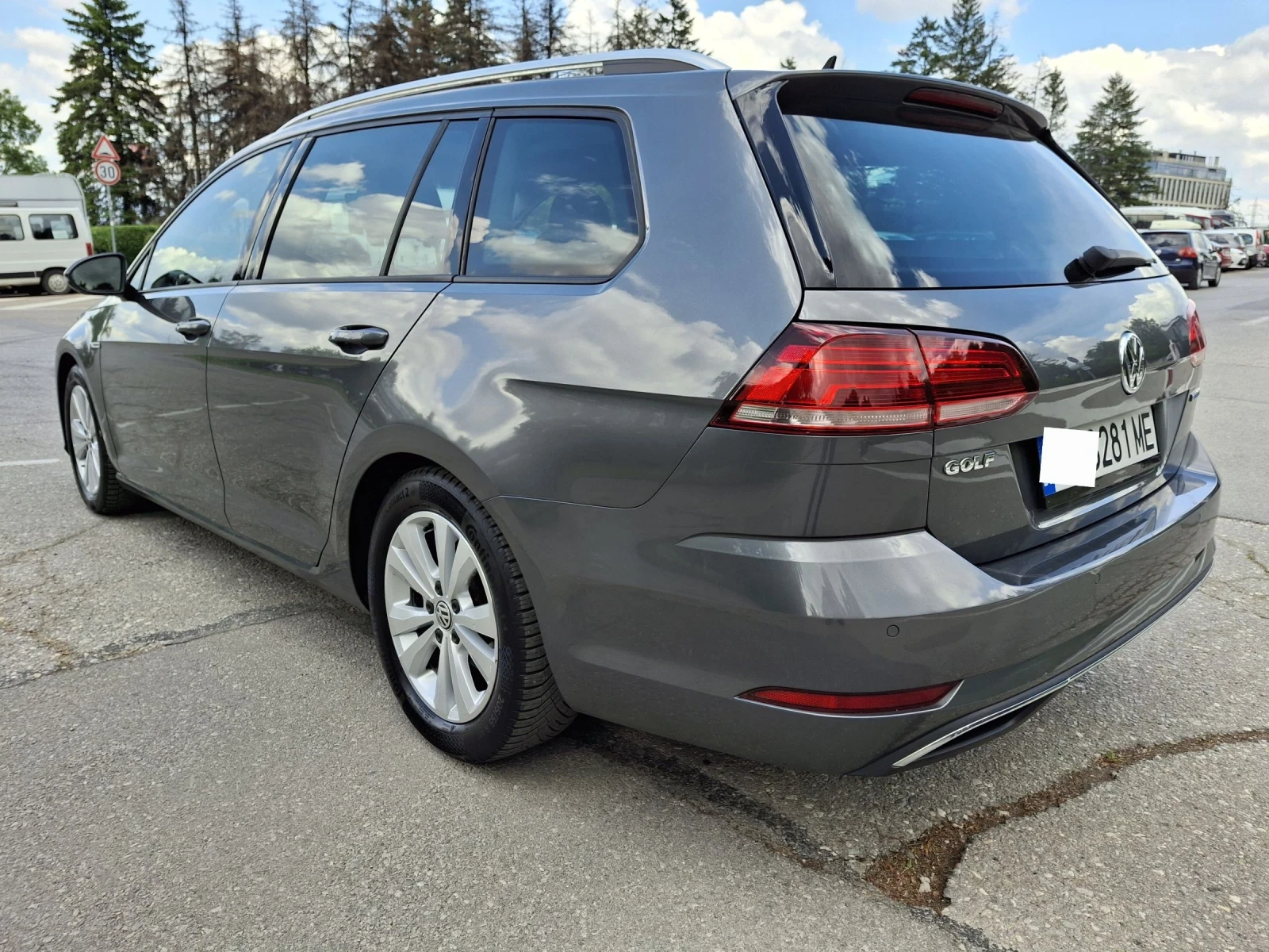 VW Golf 1.5 TSI, снимка 5 - Автомобили и джипове - 54628968