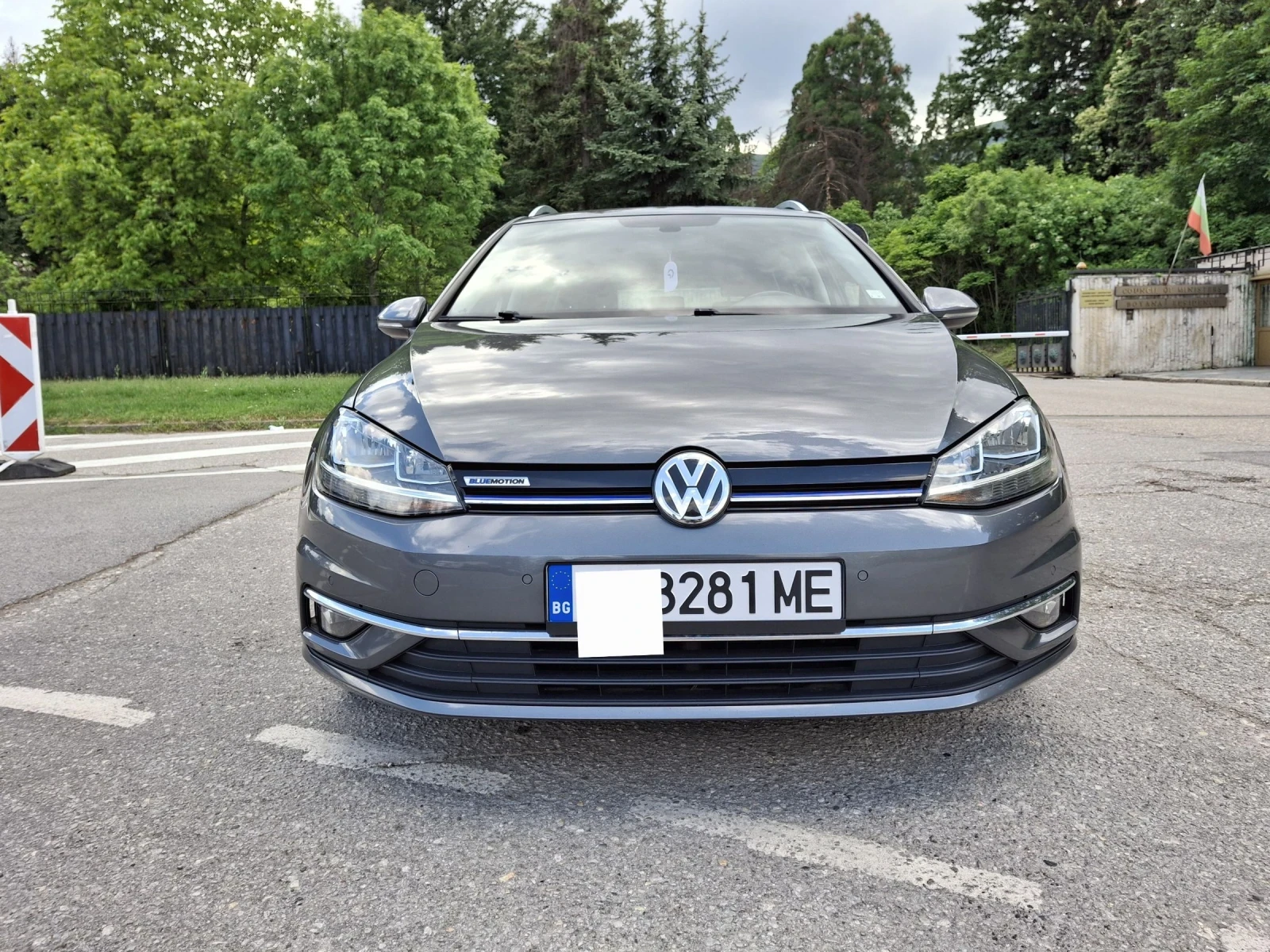 VW Golf 1.5 TSI, снимка 2 - Автомобили и джипове - 54628968