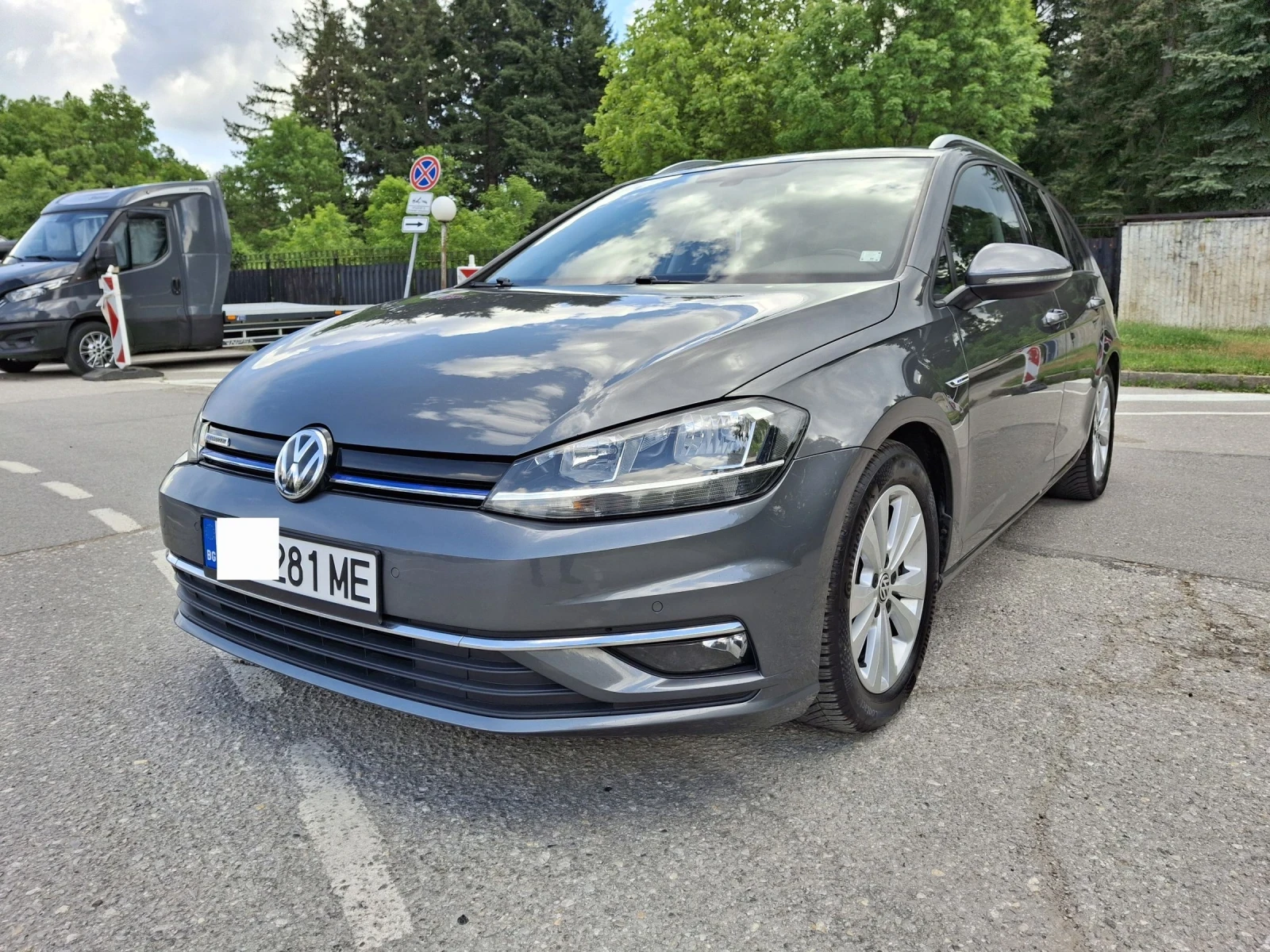 VW Golf 1.5 TSI, снимка 3 - Автомобили и джипове - 54628968