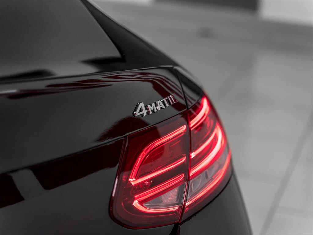 Mercedes-Benz C 300 AMG NIGHT PAKAGE| DIGITAL DASH| Подгрев| BLIND SPO, снимка 11 - Автомобили и джипове - 54876357