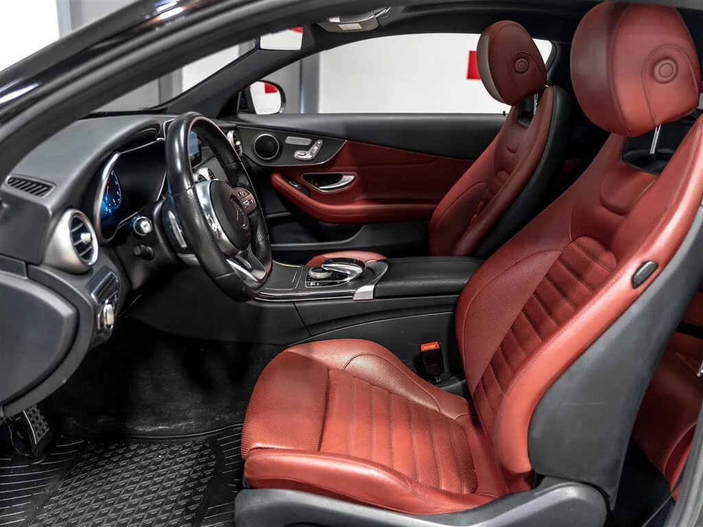 Mercedes-Benz C 300 AMG NIGHT PAKAGE| DIGITAL DASH| Подгрев| BLIND SPO, снимка 6 - Автомобили и джипове - 54876357