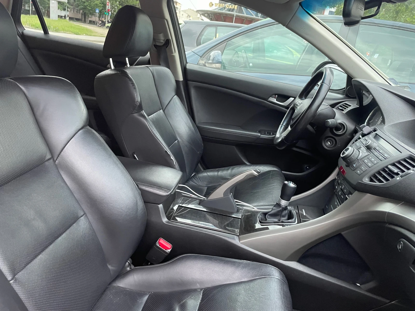 Honda Accord, снимка 8 - Автомобили и джипове - 54916862