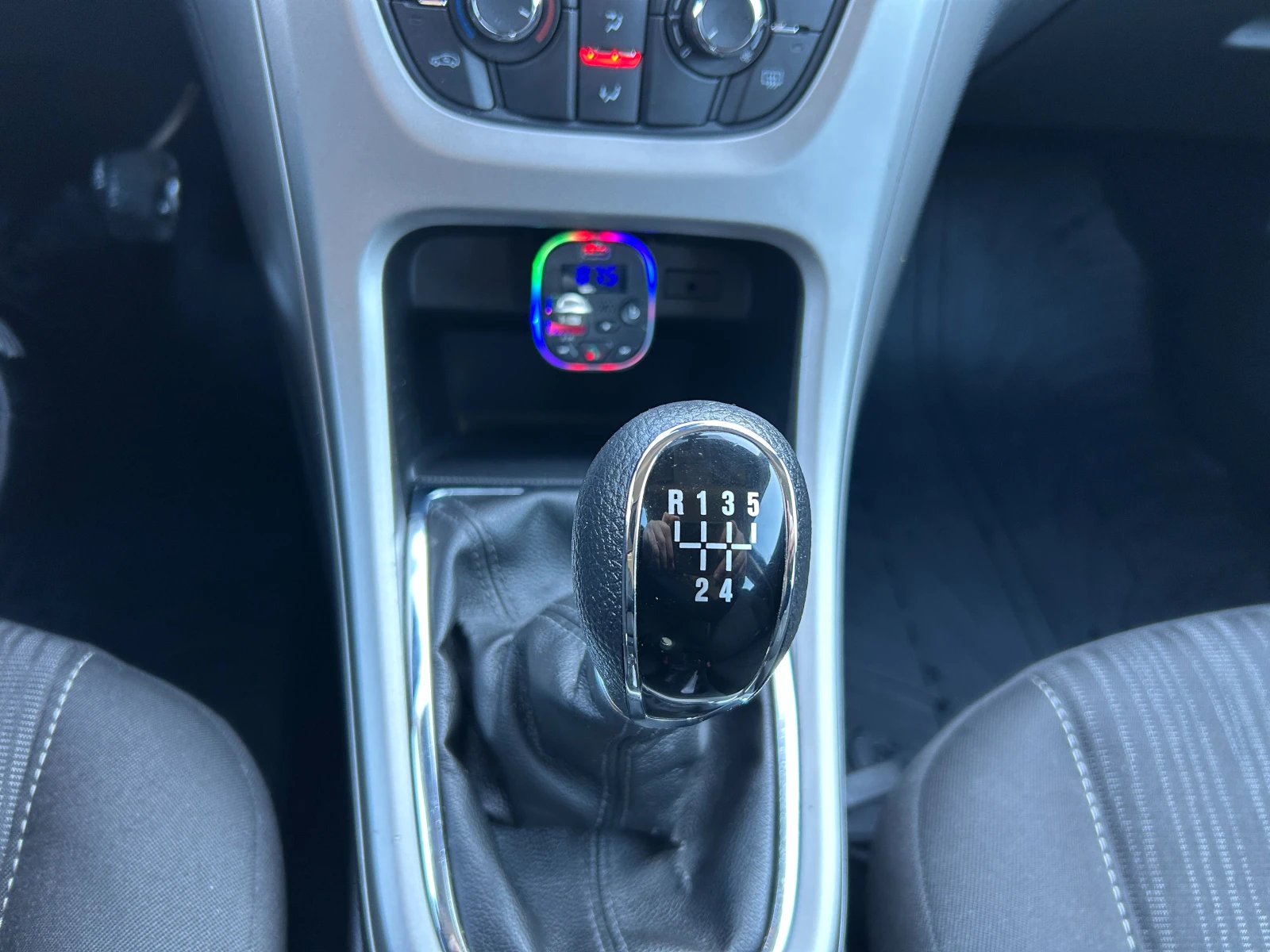 Opel Astra 1.4 БЕНЗИН 101 к.с., снимка 12 - Автомобили и джипове - 54960663