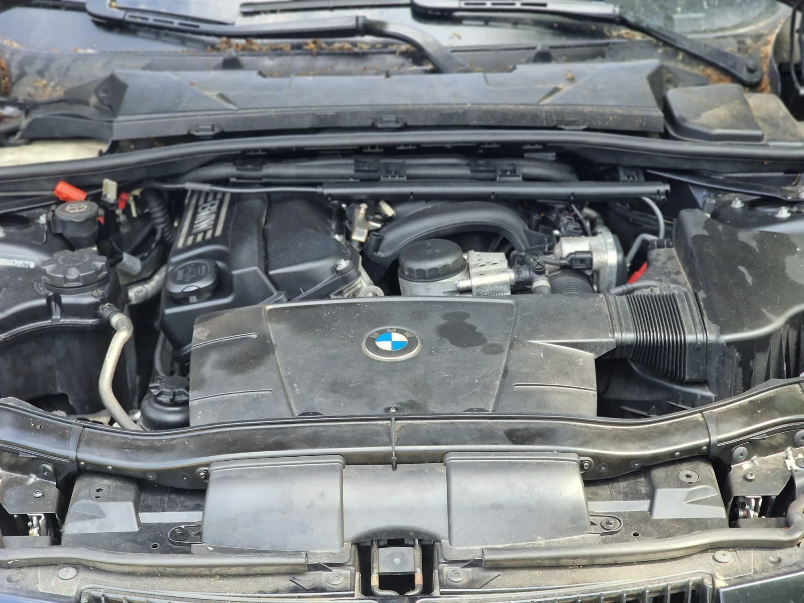 BMW 320, снимка 5 - Автомобили и джипове - 55673846