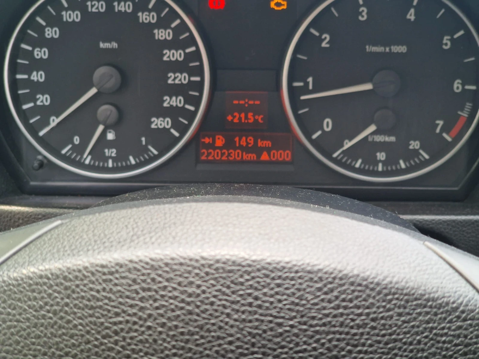 BMW 320, снимка 6 - Автомобили и джипове - 55673846