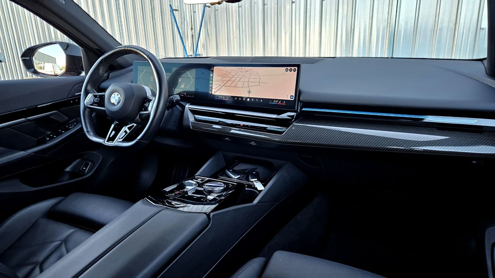 BMW 520 M-Prformance, Head Up, 360 Камера , снимка 10 - Автомобили и джипове - 56350476
