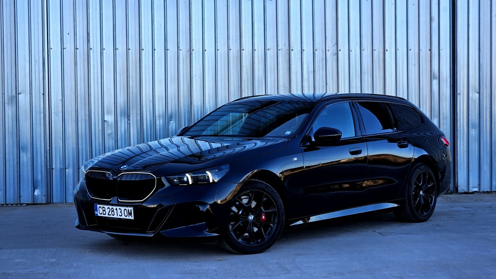 BMW 520 M-Prformance, Head Up, 360 Камера , снимка 2 - Автомобили и джипове - 56350476