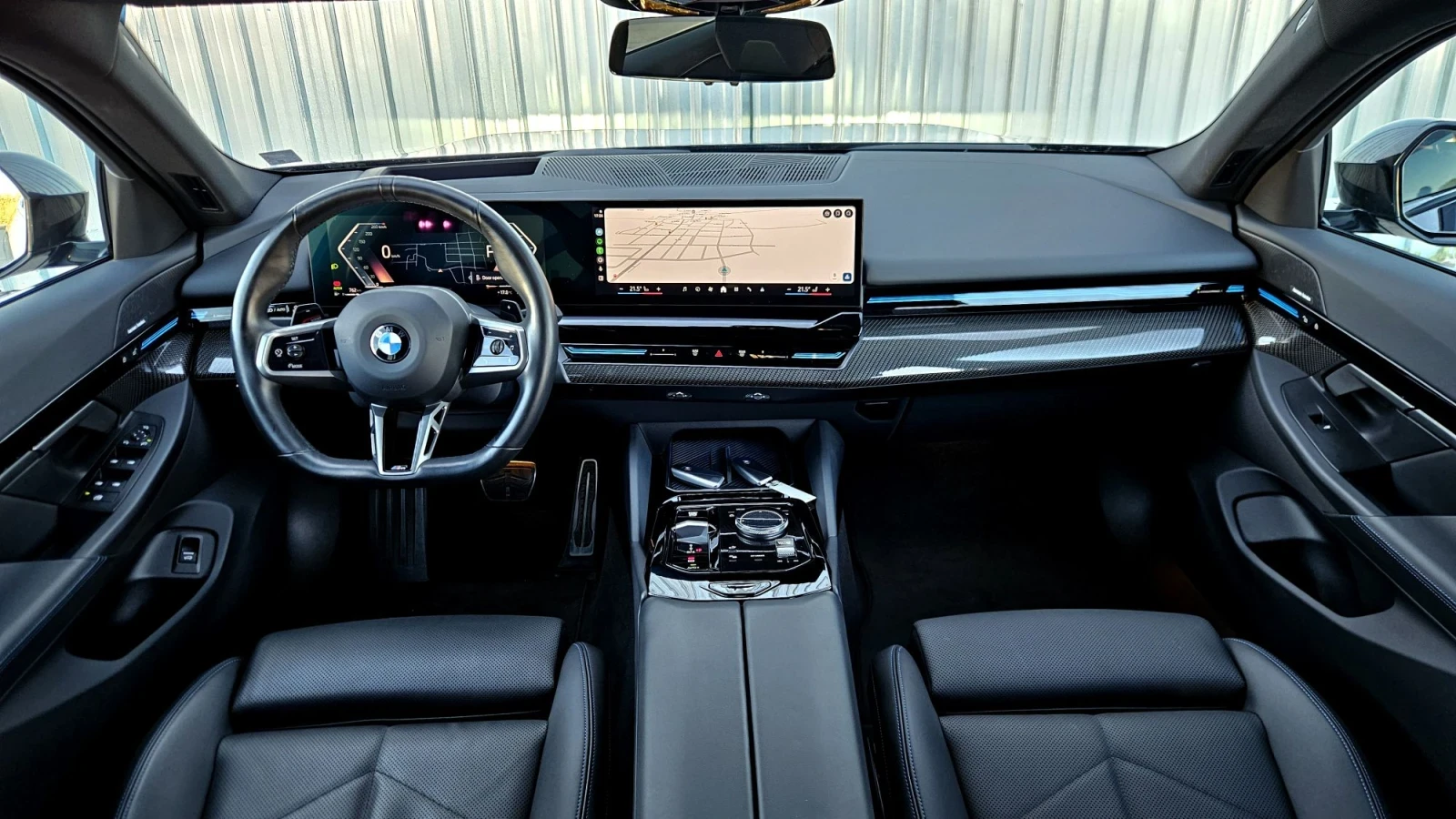 BMW 520 M-Prformance, Head Up, 360 Камера , снимка 9 - Автомобили и джипове - 56350476