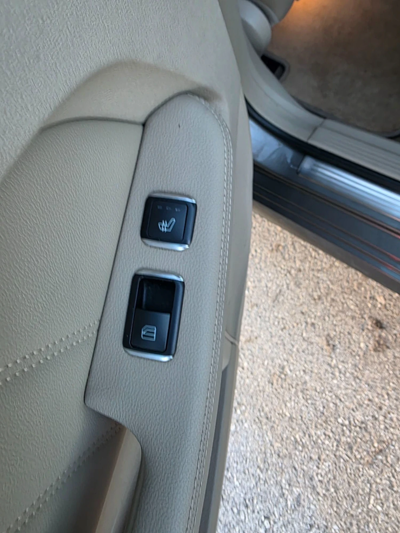 Mercedes-Benz E 350 265 к.с., 4matic, снимка 14 - Автомобили и джипове - 56376896
