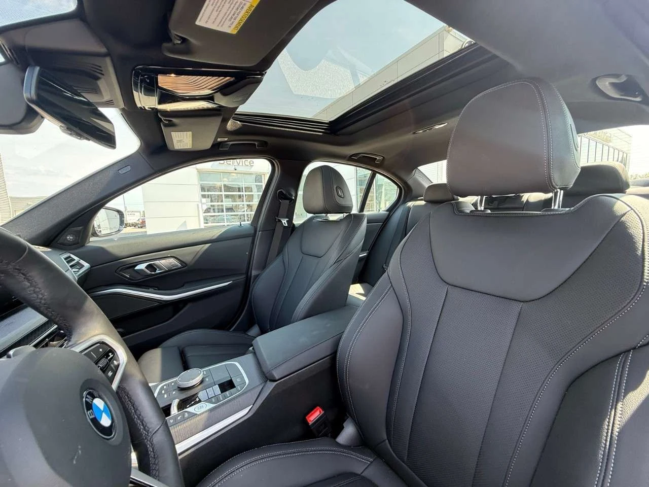 BMW 330 330i Xdrive | PREMIUM PACKAGE | M SPORT | M SPORT  | Mobile.bg � ����������� 7