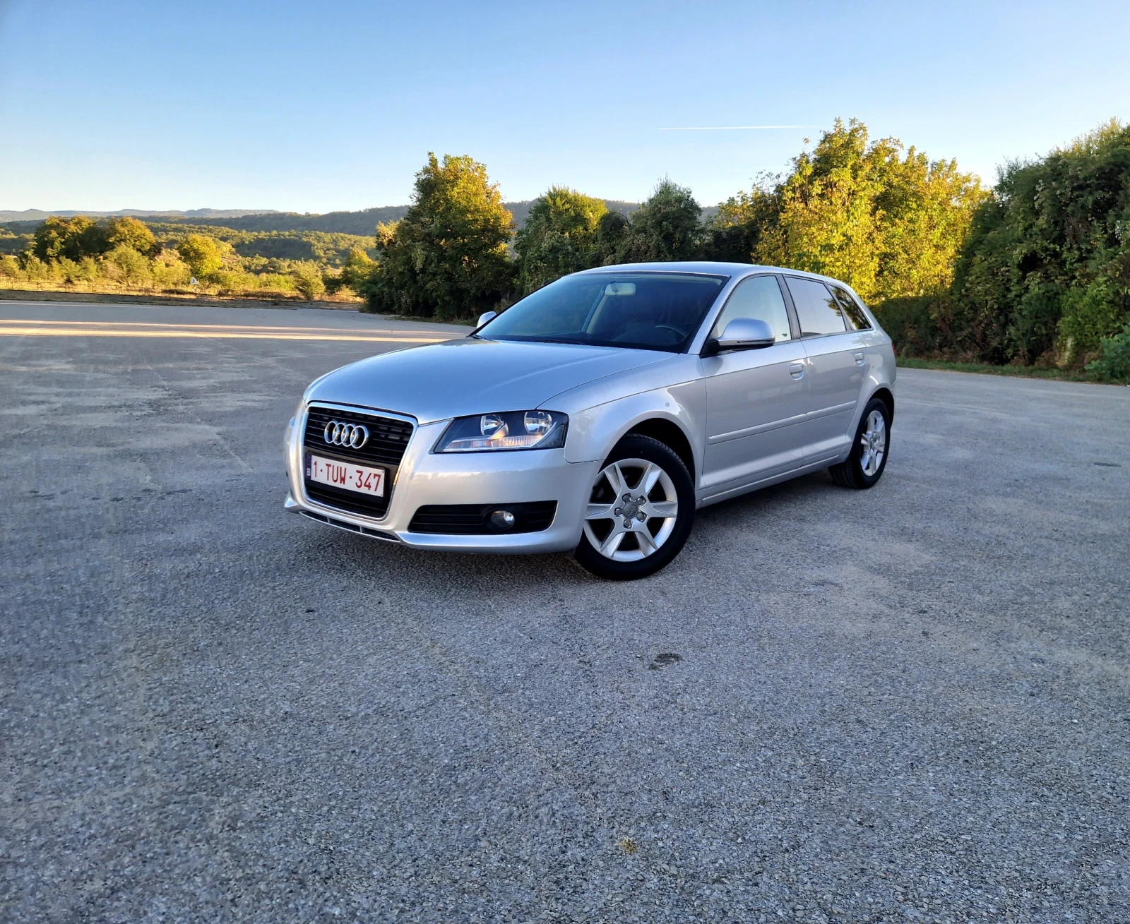 Audi A3 1.6 i 102 kH TOP 
