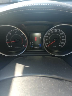 Mitsubishi Outlander 2.0 DIESEL УНИКАТ, снимка 9