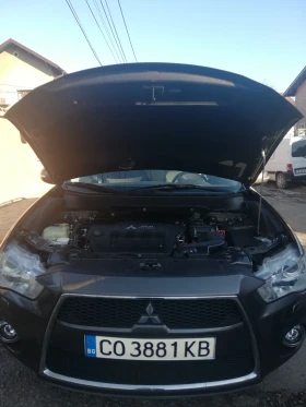 Mitsubishi Outlander 2.0 DIESEL УНИКАТ, снимка 5
