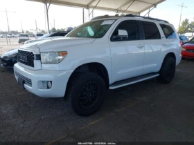 Toyota Sequoia LIMITED AWD/КАЛИФОРНИЯ/ОТ 290 ЕВРО НА МЕСЕЦ, снимка 2