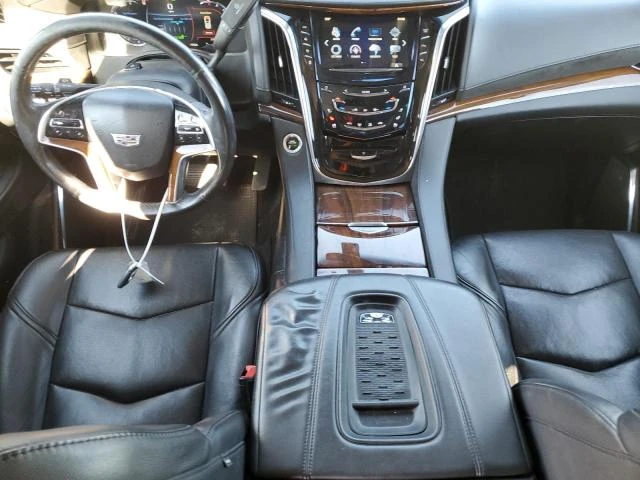 Cadillac Escalade ESV, снимка 8 - Автомобили и джипове - 48809810