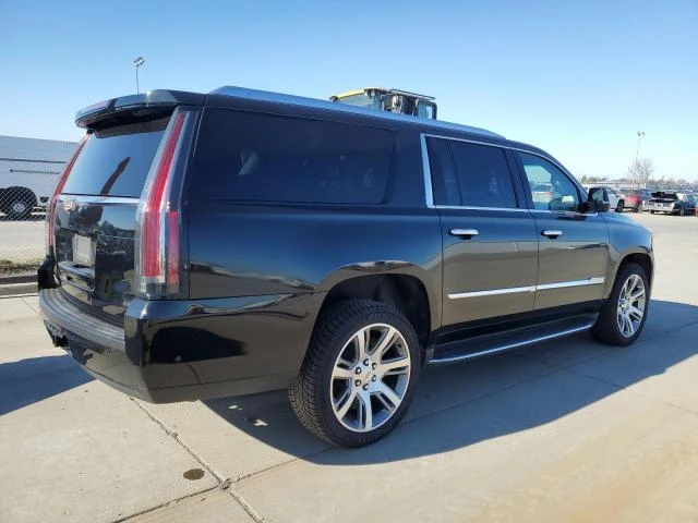 Cadillac Escalade ESV, снимка 3 - Автомобили и джипове - 48809810