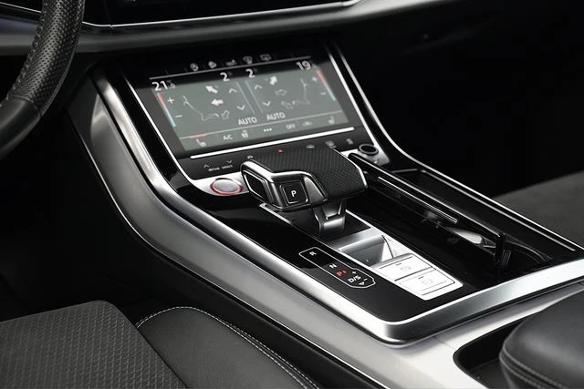Audi SQ7 4.0* TDI* MATRIX* DISTR* HEAD-UP* 360CAM* KEYLESS* - изображение 9