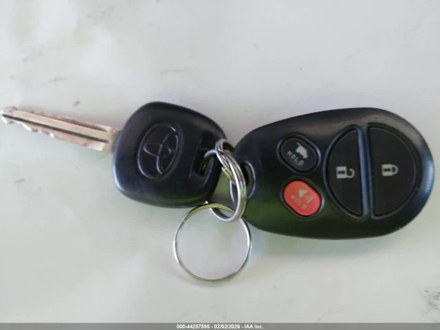 Toyota Sequoia LIMITED AWD/����������/�� 290 ���� �� ����� | Mobile.bg � ����������� 11