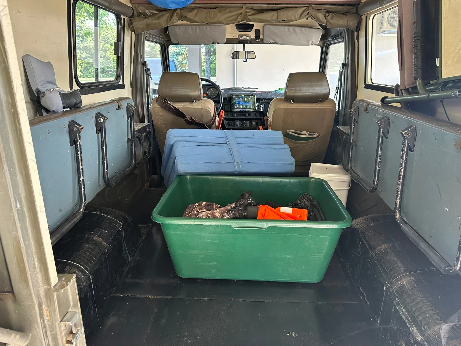 Mercedes-Benz G 230 2.3 - изображение 8