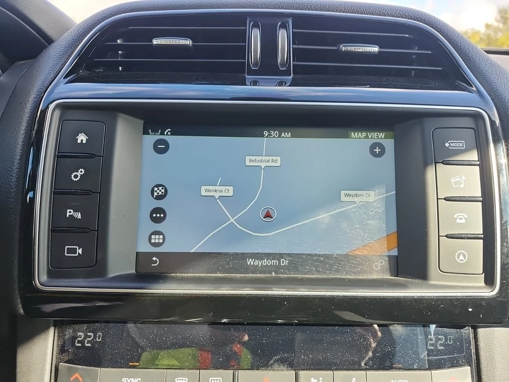 Jaguar F-PACE * PRESTIGE * CARFAX *  | Mobile.bg   10